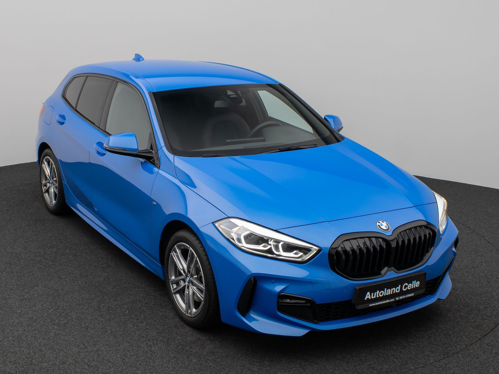 Fahrzeugabbildung BMW 118i M Sport Kamera DAB Geschwindigkeitsreg LED