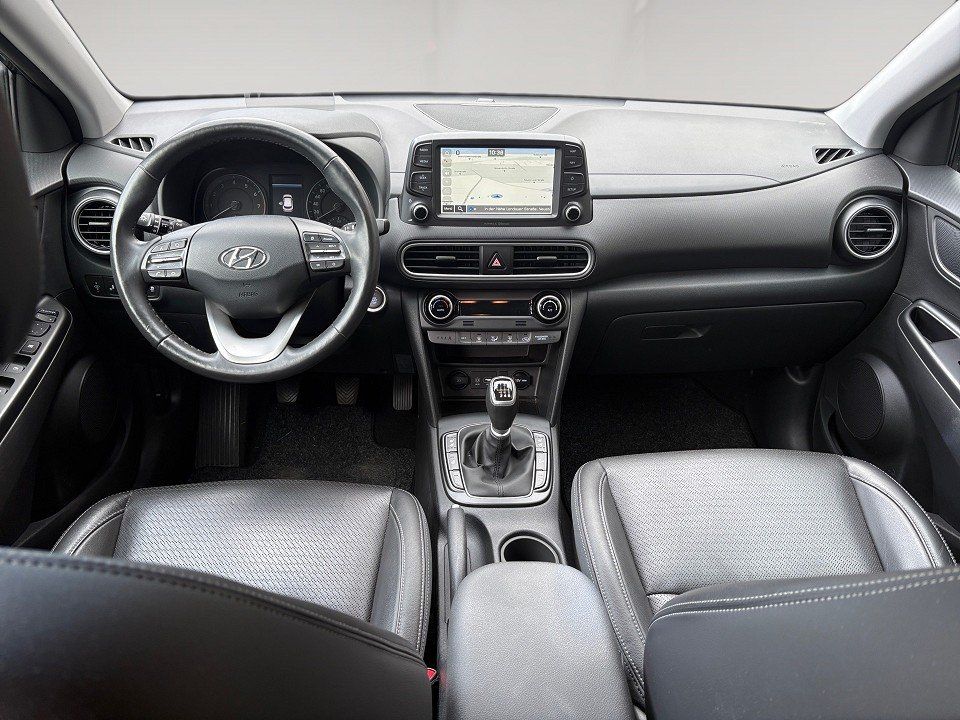 Fahrzeugabbildung Hyundai Kona 1.0 T-GDI 120PS Premium AHK