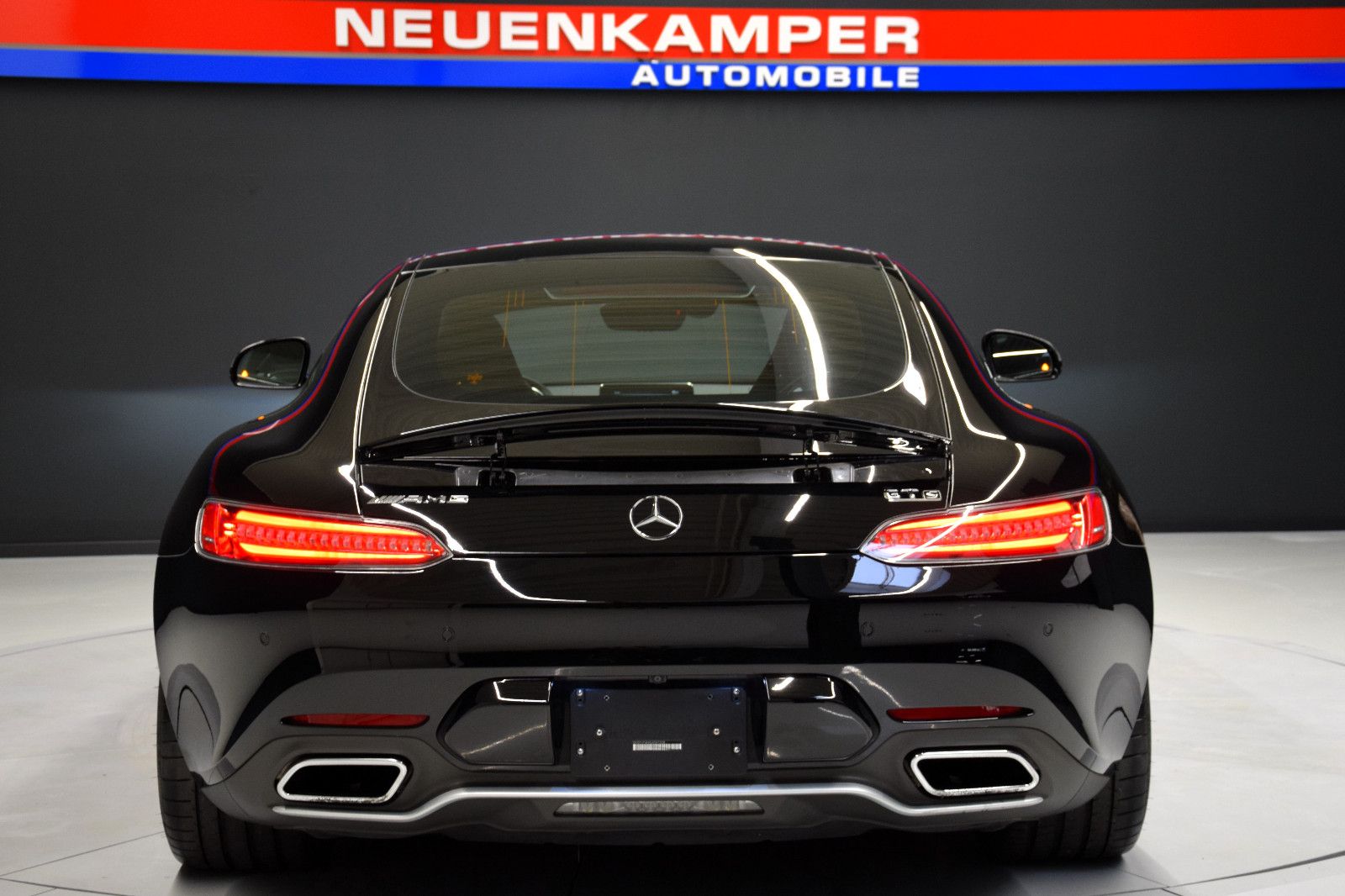 Fahrzeugabbildung Mercedes-Benz AMG GT S Pano Burmester Performance-Sitze 2.Hand