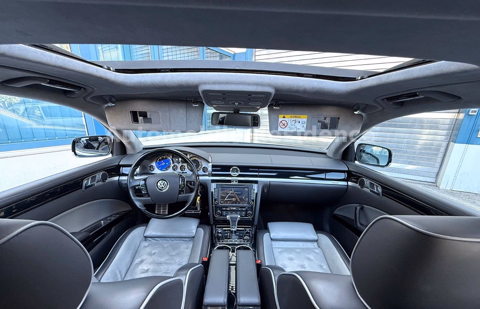 Volkswagen Phaeton V8 4Motion LANG 4SITZ*VOLLAUSST.*1HD*TOP