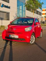 Toyota IQ 1,0-l-VVT-i Manuell - Toyota IQ in Berlin