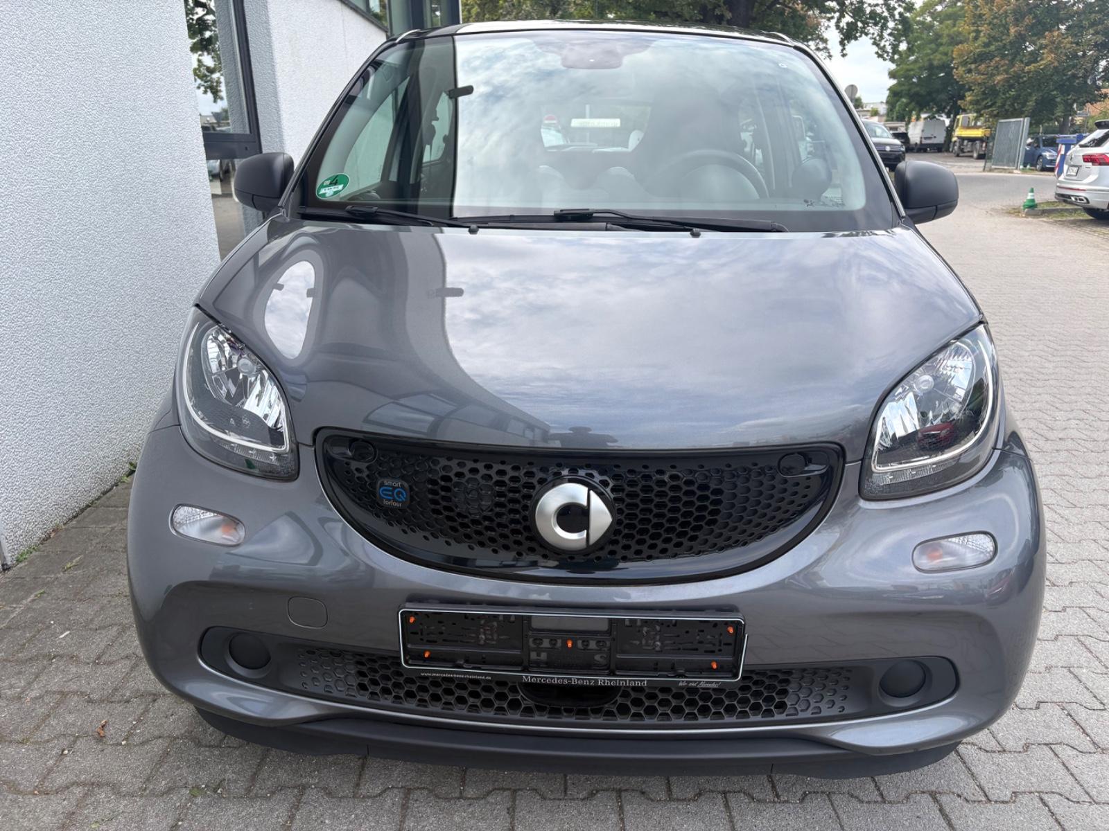 Smart ForFour EQ,Navi,Rückfahrkamera,Winterpaket