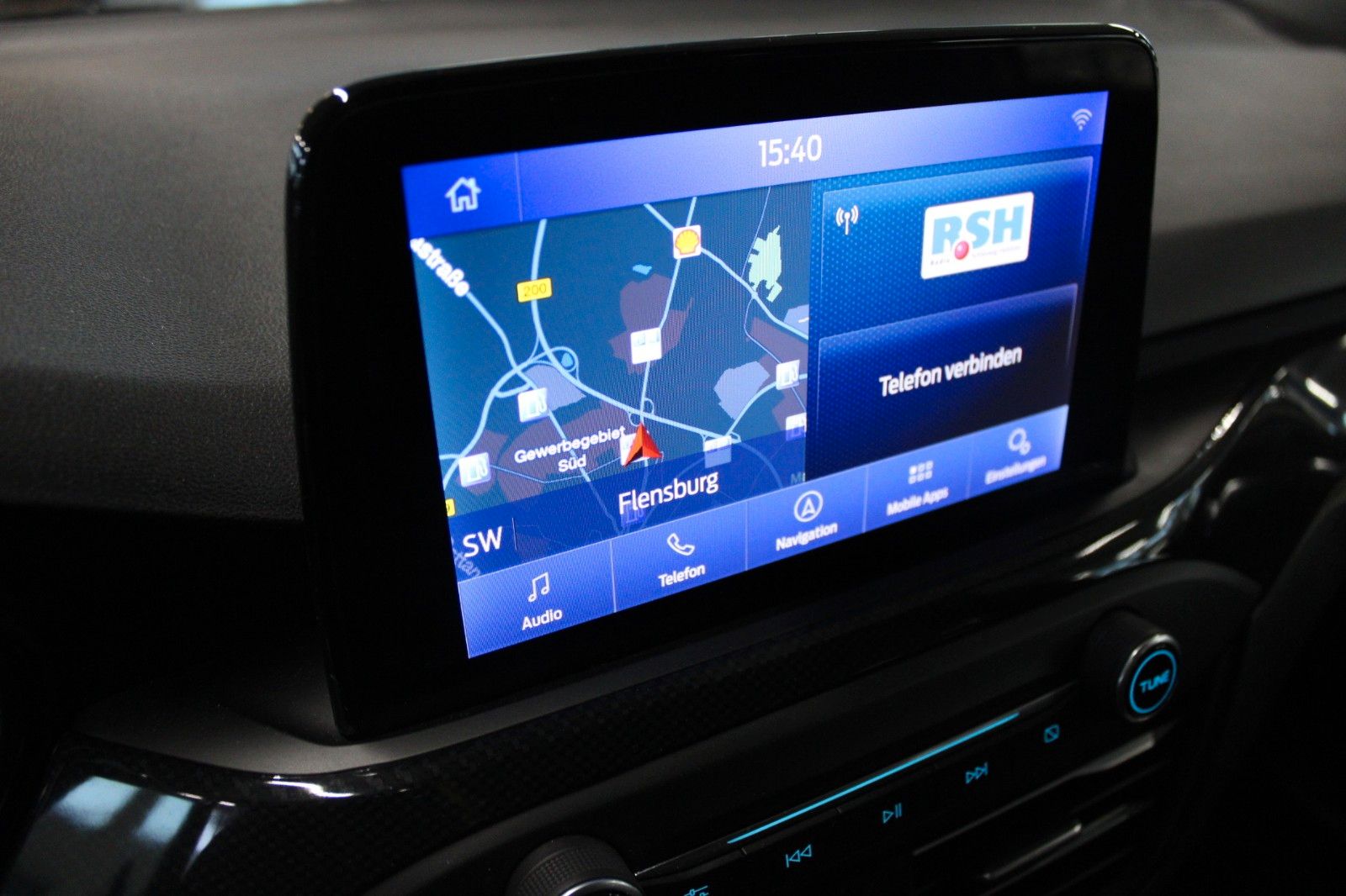 Fahrzeugabbildung Ford Focus ST-Line X Aut. LED PANO CAM ACC WinterPak.