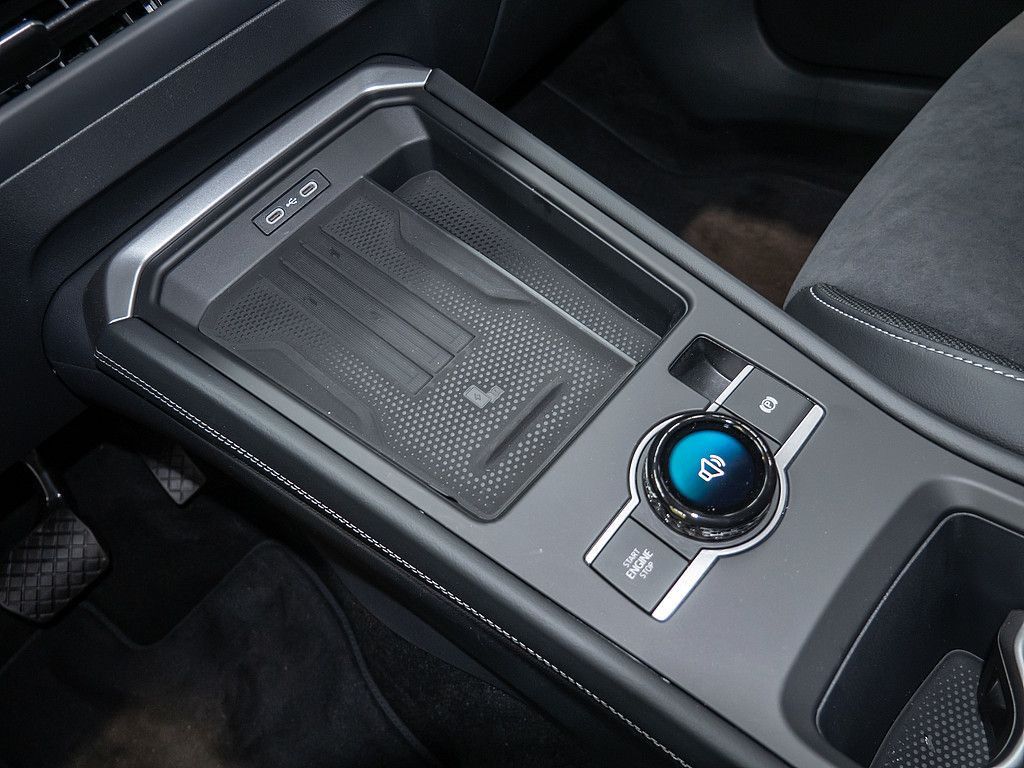 Volkswagen T-Roc - Bild 12