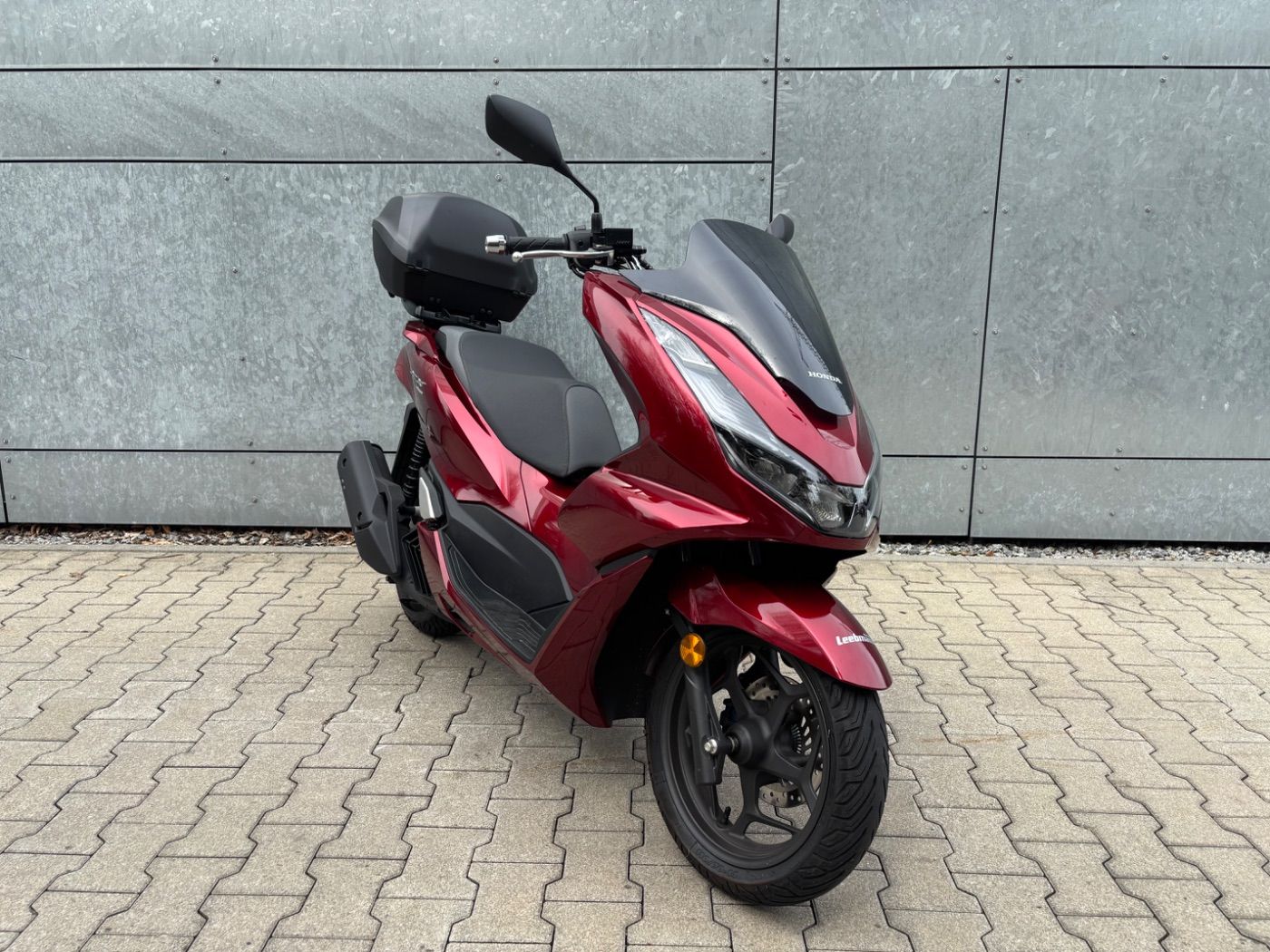 Fahrzeugabbildung Honda PCX 125 Topcase