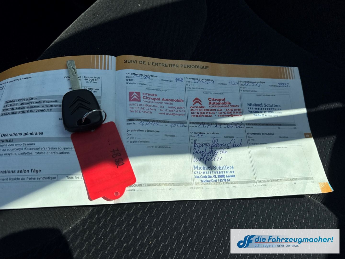 Fahrzeugabbildung Citroën C3 1.4 Exclusive El. Panodach Klimaautom *EXPORT