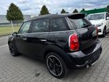 MINI Countryman CooperSD All4 Automatik/Navi/Panorama - schwarze MINI Cooper SD