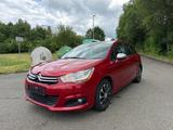 Citroën C4 Lim. Selection - rote Citroën C4
