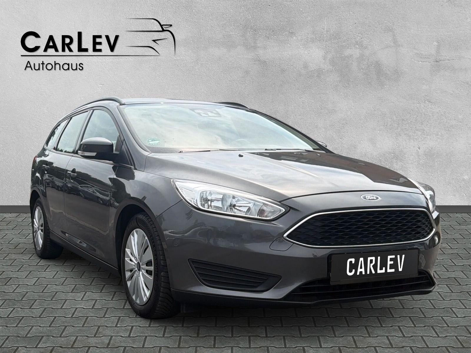 Ford Focus Turnier Trend Zahnriemen neu PDC SHZ AHK