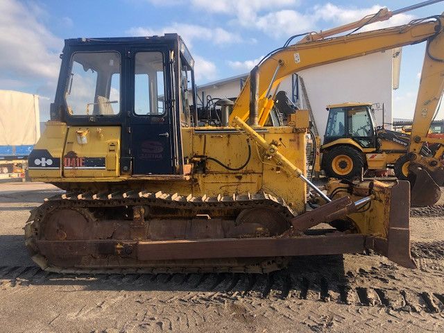 Komatsu D 41 E-3, 1Hand