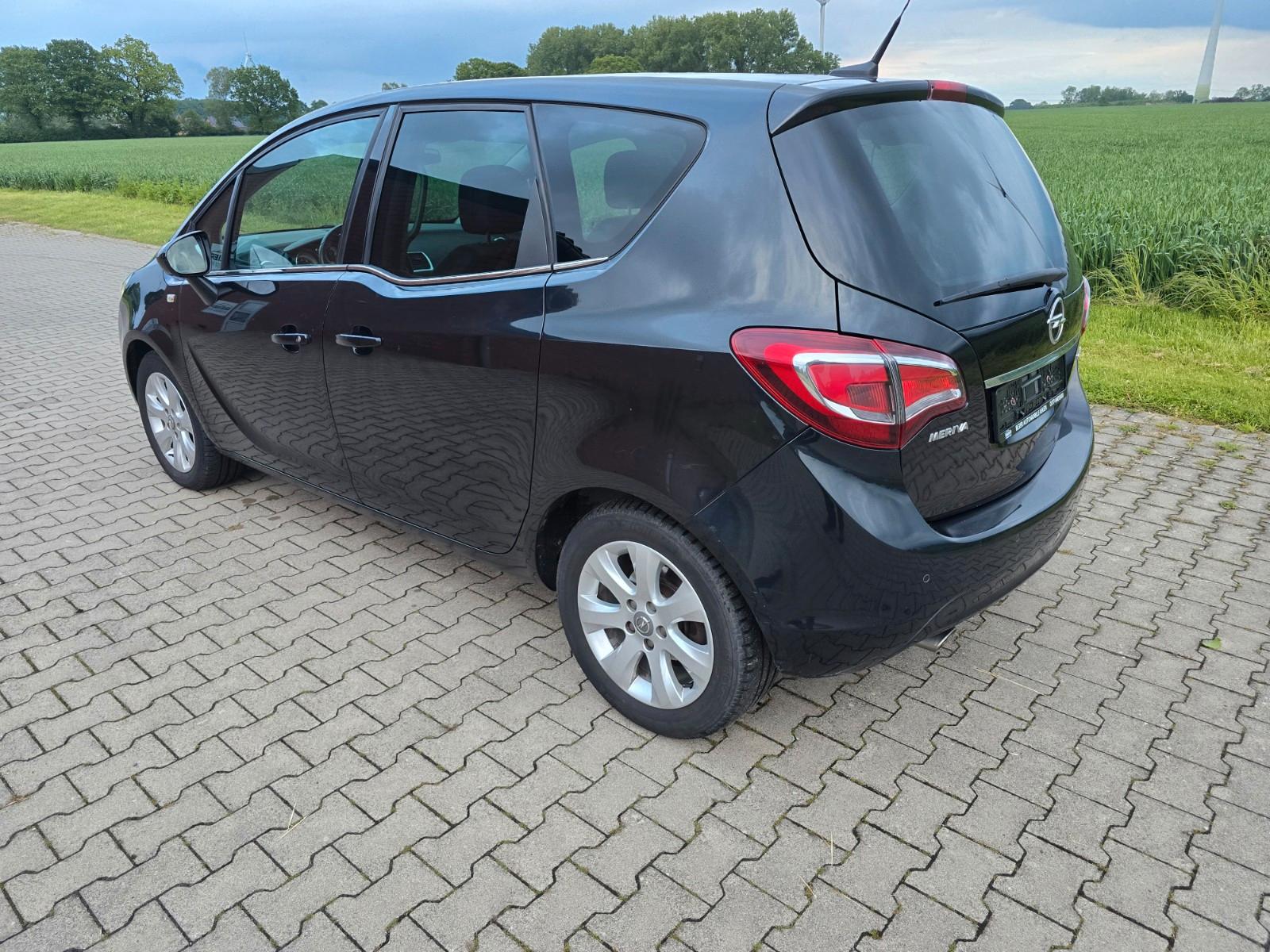 Opel Meriva B  1,4 i Turbo Innovation Navi Alu 1 Hand