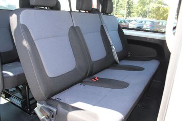 Fahrzeugabbildung Opel Vivaro B Combi L2H1  2,9t 120PS