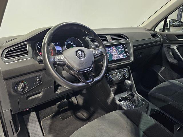 Volkswagen Tiguan R Line Led Head-Up Leder S.Sitz ACC 19'', миниатюра 16