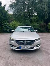 Opel Insignia 1.6 Turbo Diesel TÜV 06/27 R... - Opel Insignia Turbo mit Diesel-Antrieb
