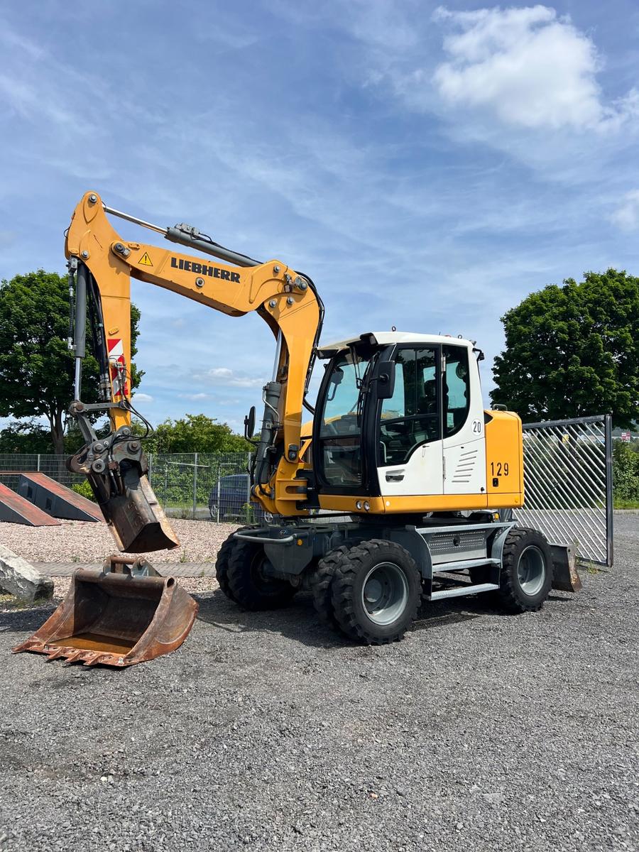 Liebherr A910 compact, ZSA, Klima, Zusatz-Kombihydraulik