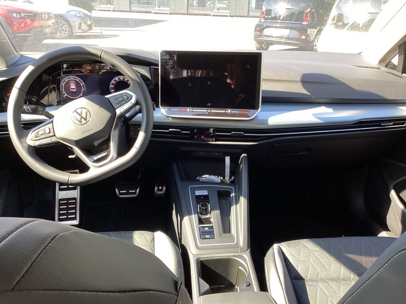 Volkswagen Golf - Bild 11