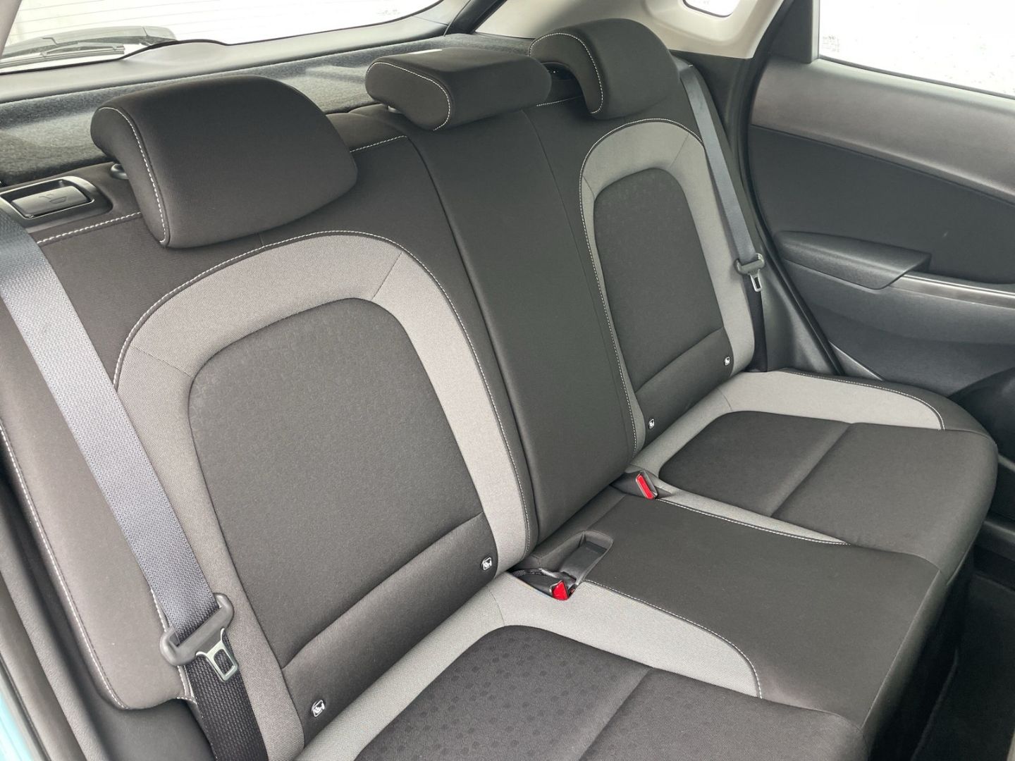 KONA 1.6 GDI Trend Hybrid 2WD AHK/Kamera/LED/Nav