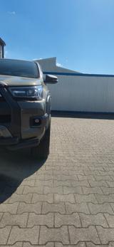 Toyota Hilux - Toyota Hilux