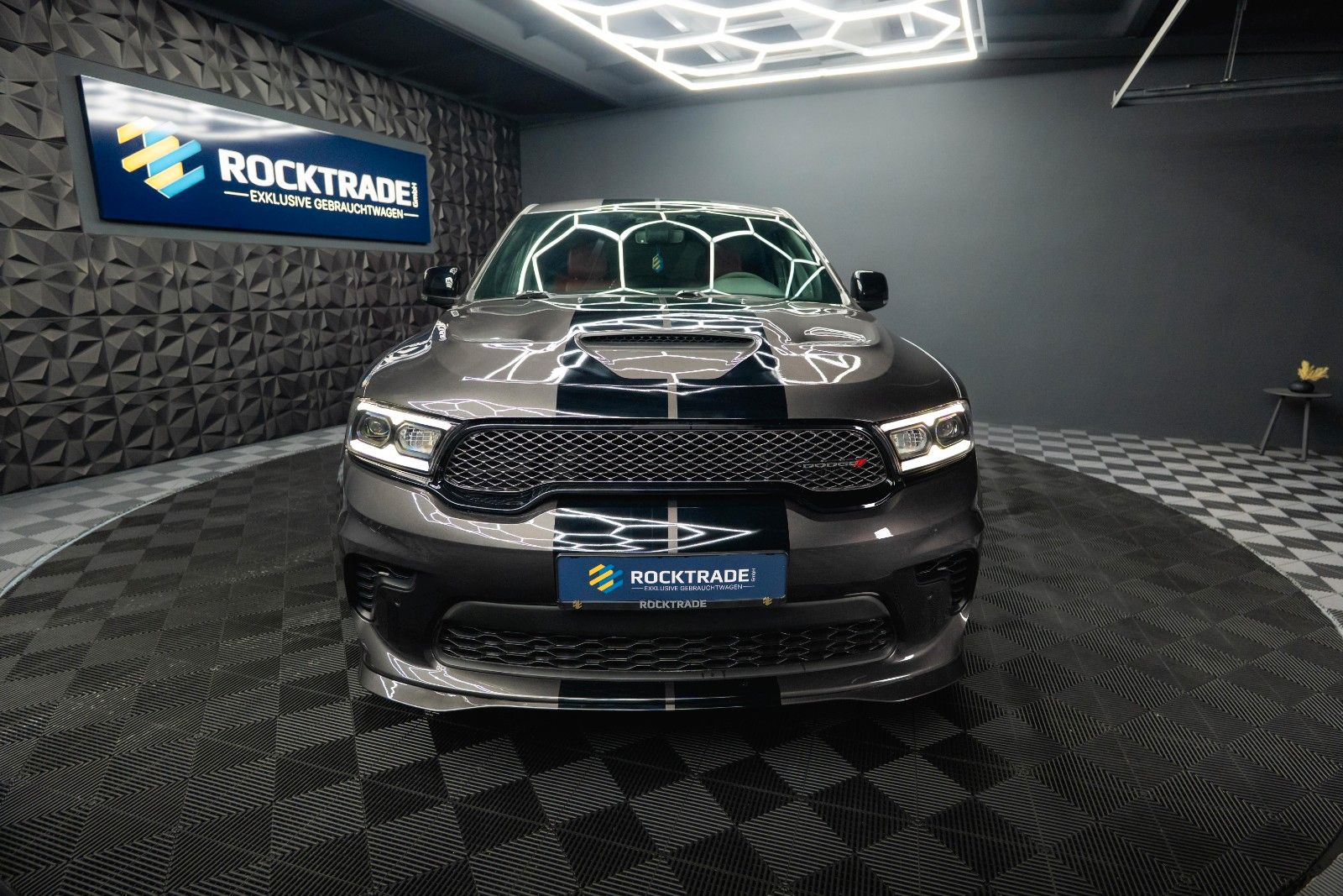 Fahrzeugabbildung Dodge Durango 5.7 V8 SRT 4x4 Night-Paket Modell 22 19%
