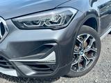 BMW X1 sDrive20i xLine Aut. Navi Leder LED AHK SPORT - BMW X1: Sdrive