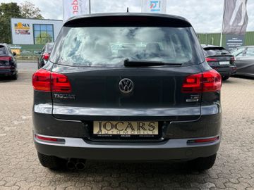 Volkswagen Tiguan - 5