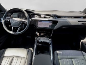 Audi Q8 e-tron - 5