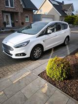 Ford S Max Titanium - Ford S-Max in Mönchengladbach