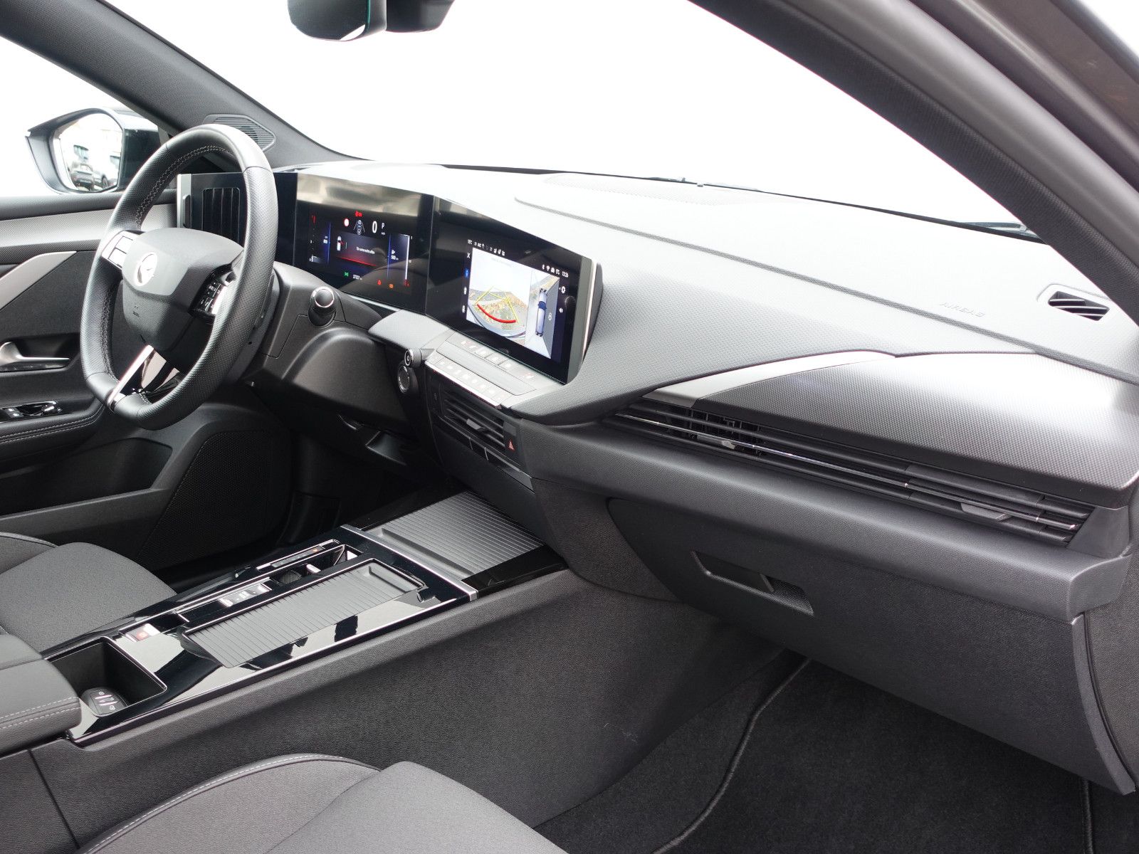 Fahrzeugabbildung Opel Astra ST 1.2T GS Automatik Navi,LED,PDC,Kamera