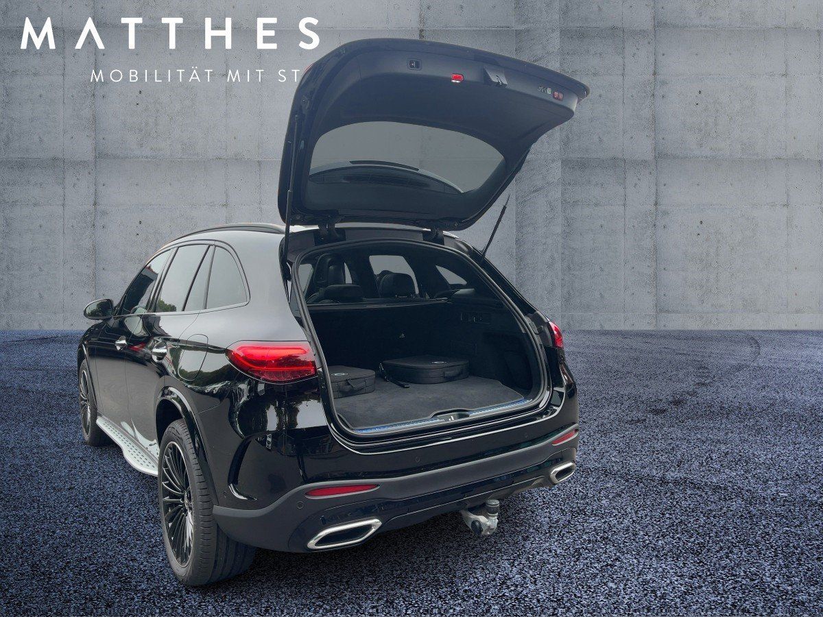 Fahrzeugabbildung Mercedes-Benz GLC 300 de 4M AMG/Night/Pano/360°/AHK