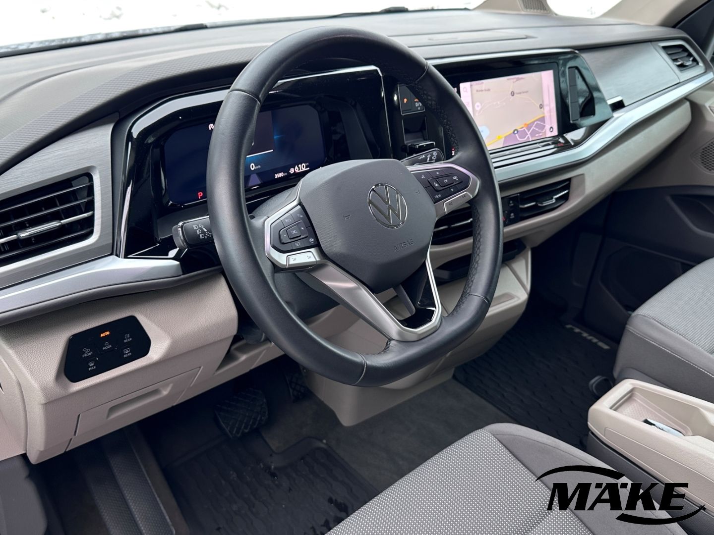 T7 Multivan Life 1.5 TSI DSG KR NAVI LED GRA 7-S