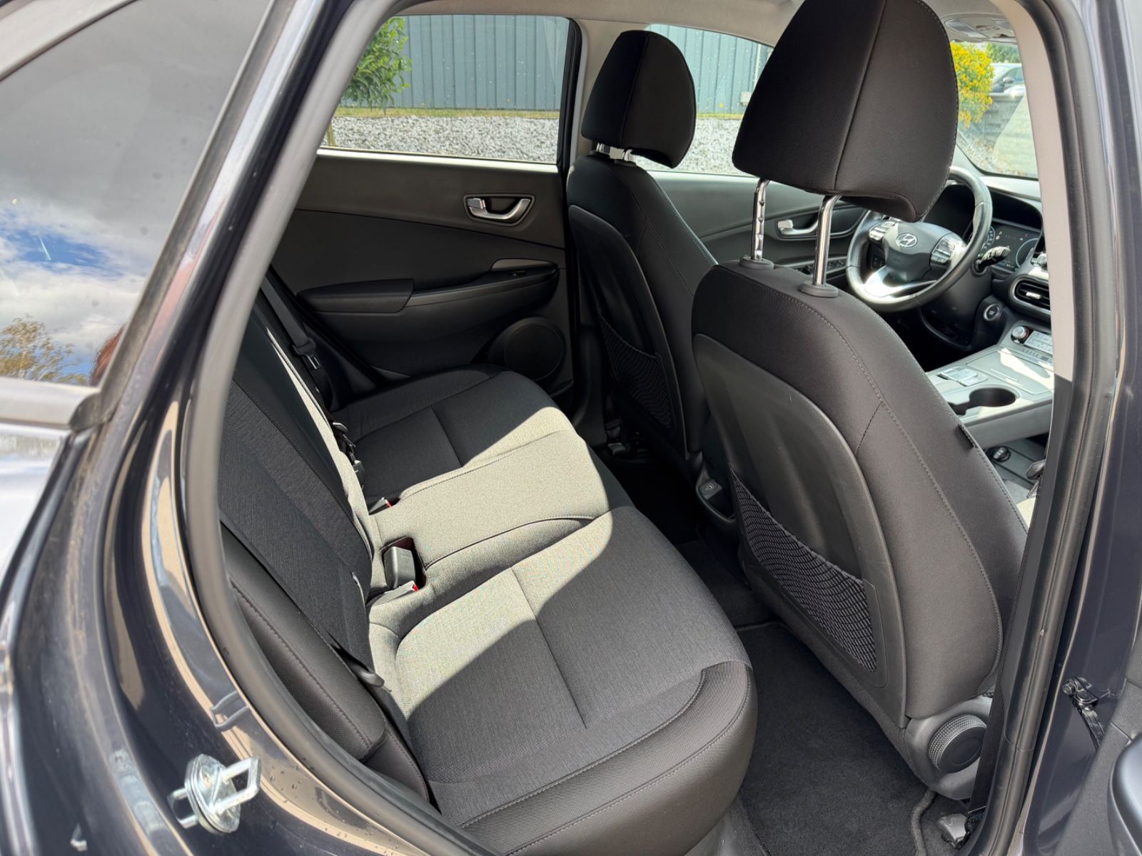 Fahrzeugabbildung Hyundai Kona Elektro°64 kWh°AHK°Navi°Kamera°SOH 97%