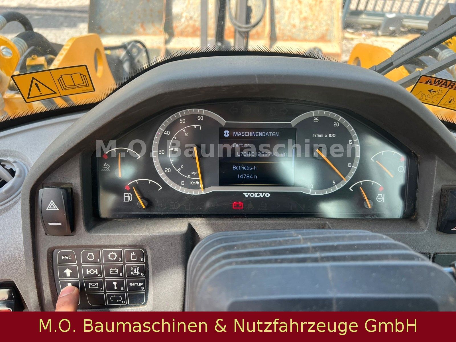 Fahrzeugabbildung Volvo L 70 H / SW / 3 Steuerkreis /AC /BSS/ZSA/ Waage/