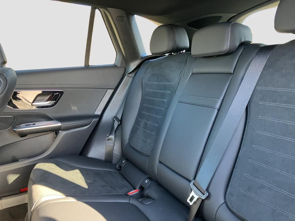 Fahrzeugabbildung Mercedes-Benz GLC 220 d 4MATIC AMGLine*Night Paket*el.Heckkl.