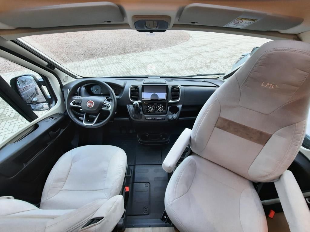 Fahrzeugabbildung LMC Innovan 600 Verfüg./Sparen Sie 20.799,- €