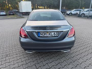 صورة 4 لـ 2018 Mercedes-BENZ C 180