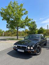Jaguar XJ8 Executive 3.2 V8 - TÜV neu, top gepflegt - Jaguar XJ8 aus 1999