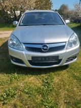 Opel Vectra  Tüv 03.2027 - Opel Vectra aus 2007 mit Diesel-Antrieb