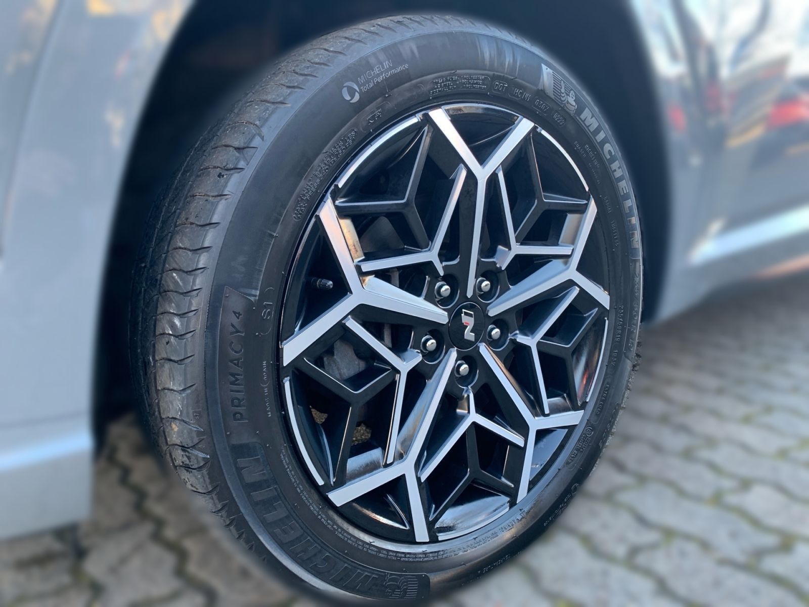 Fahrzeugabbildung Hyundai TUCSON 1.6 T-GDI N Line Plug-In Hybrid 4WD AHK