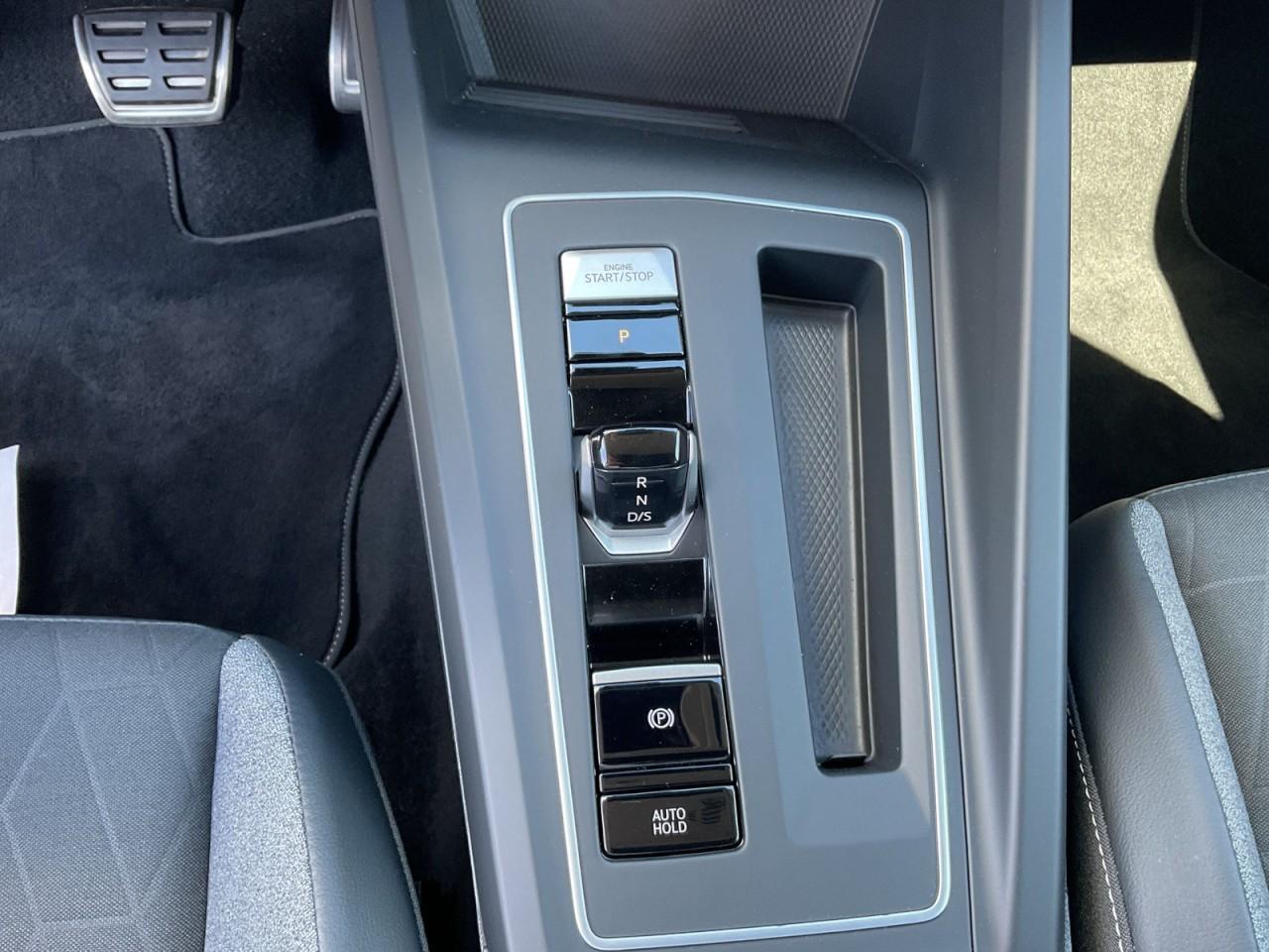 Volkswagen Golf VIII Variant GOAL 1.5 eTSI OPF, DSG, Navi,, миниатюра 15