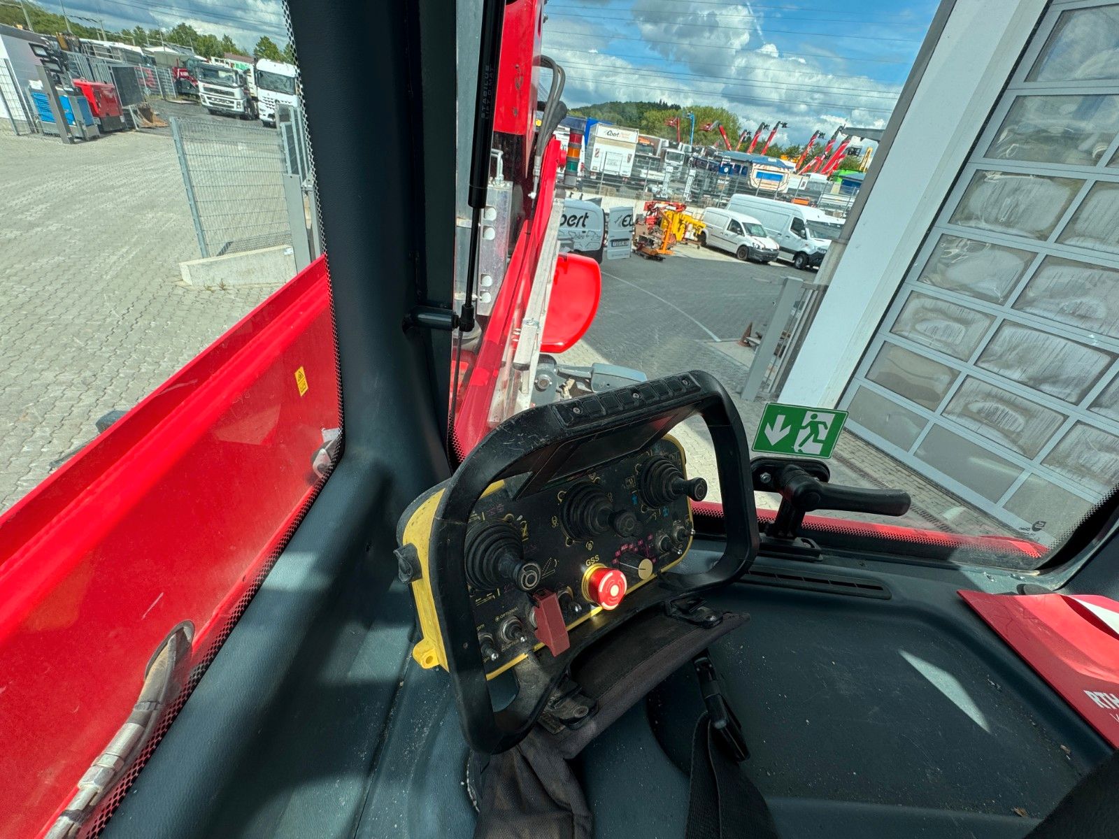 Fahrzeugabbildung Andere Magni RTH 7.26 SH Roto / Funk / 2021 / Gabel