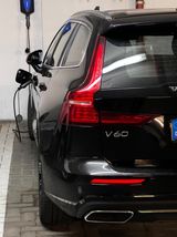 Volvo V60 T6 Recharge AWD Inscription Expression - Volvo V60: Recharge Inscription Expression