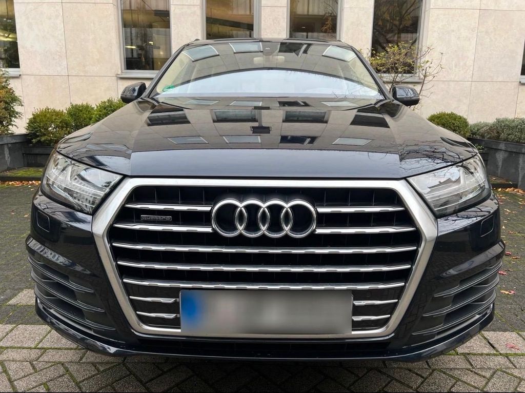 Image of Audi Q7