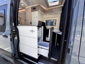 Westfalia James Cook 600 D Classic 3,5t Solar Lithium AHK