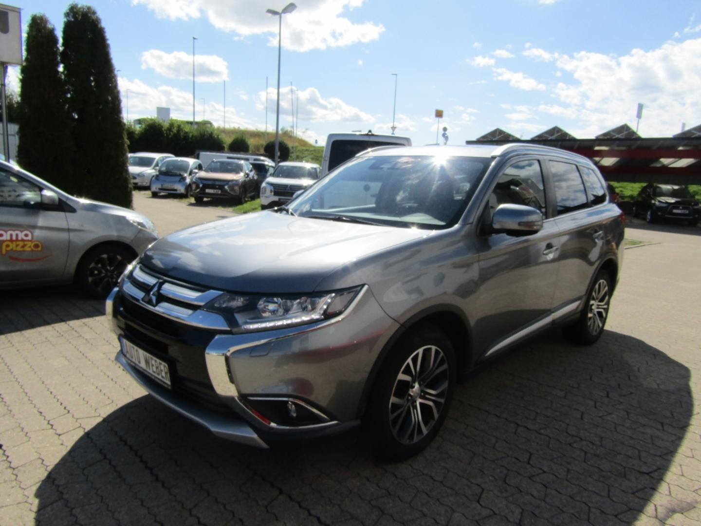 Mitsubishi Outlander Top 4WD 7-SITZER AUTOMATIK KAMERA NAVI