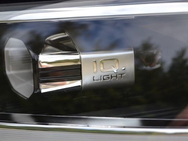 T-Roc 1.5 TSI R-Line AHK/17-ZOLL+SFW/IQ.DRIVE-PA