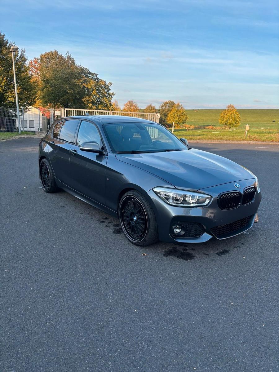 BMW 120