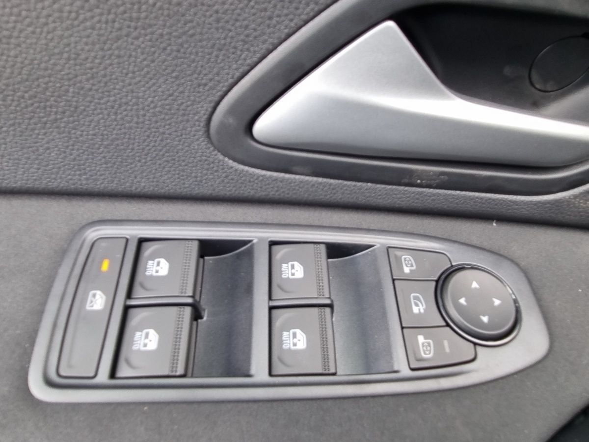 Fahrzeugabbildung Dacia Bigster Journey hybrid-G 150 4x4