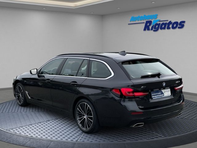 Fahrzeugabbildung BMW 520 d Mild-Hybrid xDrive Autom. Kamera, Sitzheiz