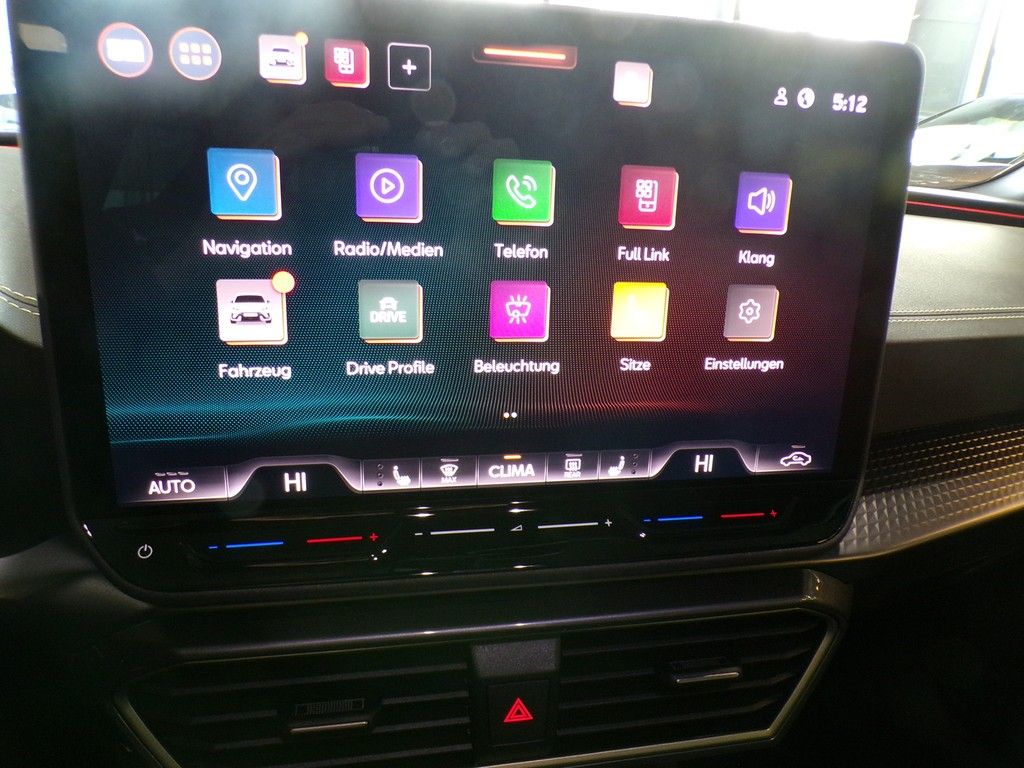 Fahrzeugabbildung SEAT Leon SportstourerVZ 2.0 TSI DSG 4Drive Tribe Edi