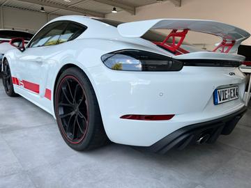 صورة 6 لـ 2020 Porsche CAYMAN
